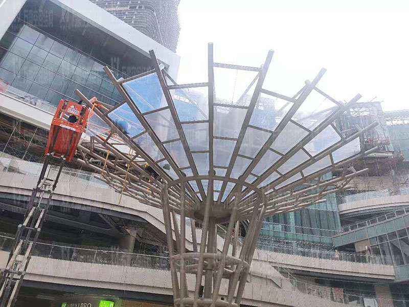 The Umbrella-shaped ETFE Membrane Structure Project of Block 7 in Southeast Zhihui City was completed