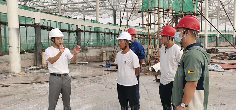 The membrane structure project of the Hangzhou Asian Games baseball (soft) ball sports and cultural center is under construction