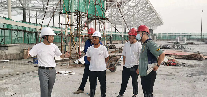 The membrane structure project of the Hangzhou Asian Games baseball (soft) ball sports and cultural center is under construction