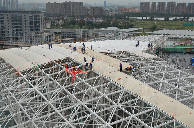 The employees of Marriott Space Structure went to the Hangzhou Asian Games baseball (soft) ball sports and cultural center membrane structure project to learn and exchange