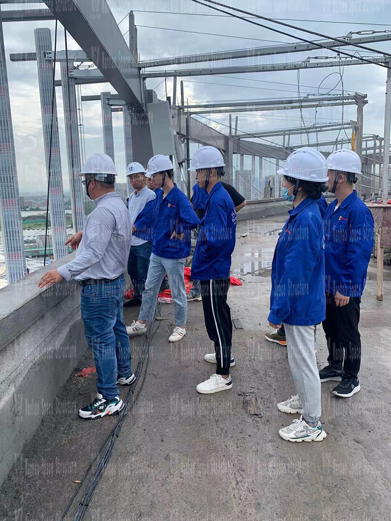 The employees of Marriott Space Structure went to the Hangzhou Asian Games baseball (soft) ball sports and cultural center membrane structure project to learn and exchange