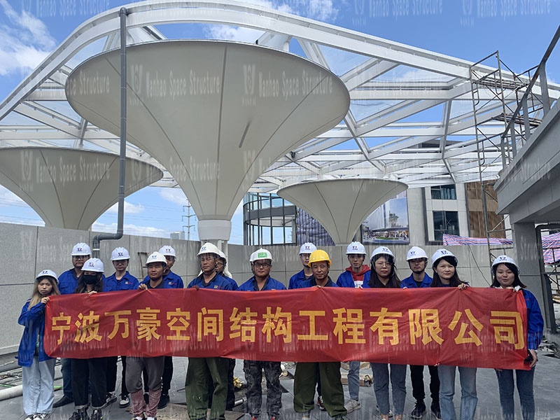 The employees of Marriott Space Structure went to Taizhou Dabanqiao ETFE Air Pillow Canopy Project, Wenzhou Tieding Yo Park ETFE Canopy and PTFE Landscape Umbrella Membrane Structure Project to learn and exchange