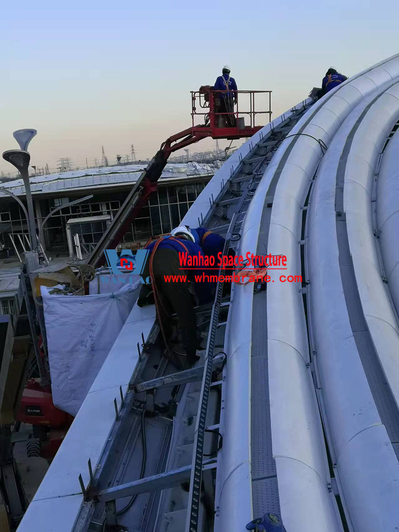 Shanghai-Tong Railway Zhangjiagang Station Local Auxiliary Project is nearing completion