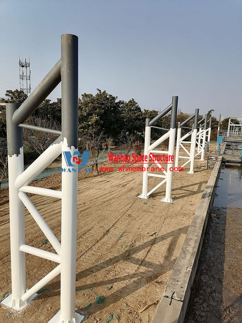 The oxidation ditch column in the south area of the first-phase oxidation ditch seal upgrade and renovation project of Bozhou Sewage Treatment Plant has been installed