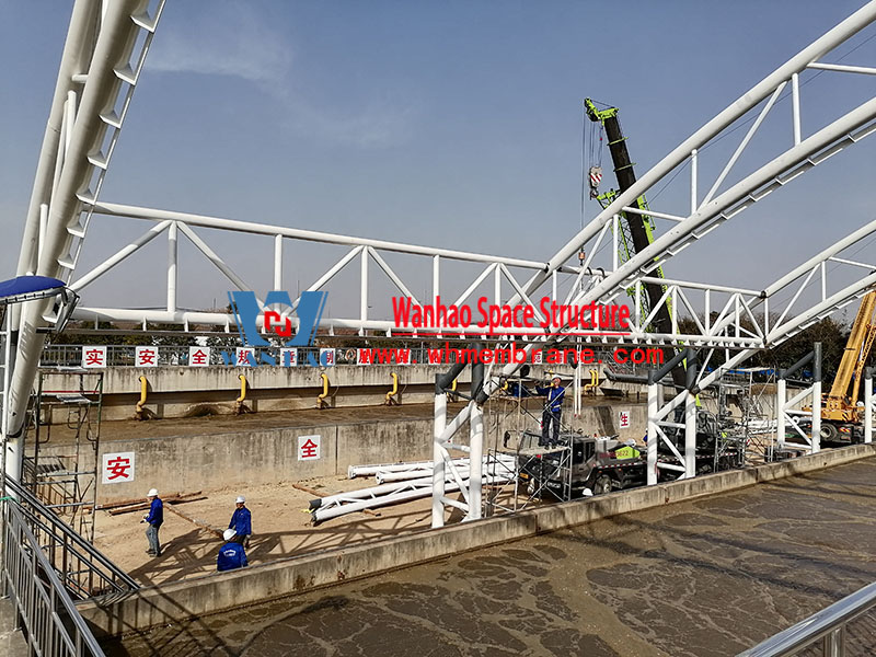 The anaerobic tank vertical mask of the first-phase oxidation ditch sealing upgrade and renovation project of Bozhou Sewage Treatment Plant has been stretched