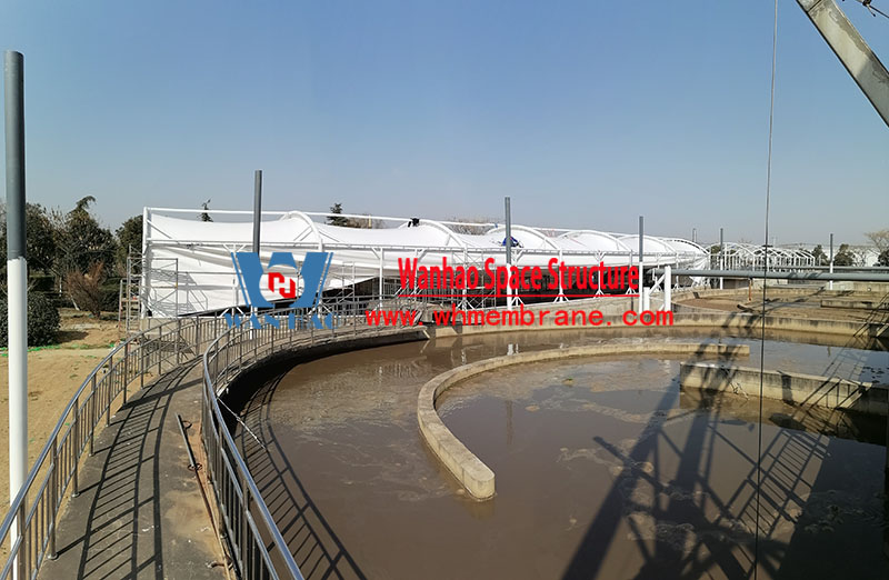 The anaerobic tank vertical mask of the first-phase oxidation ditch sealing upgrade and renovation project of Bozhou Sewage Treatment Plant has been stretched