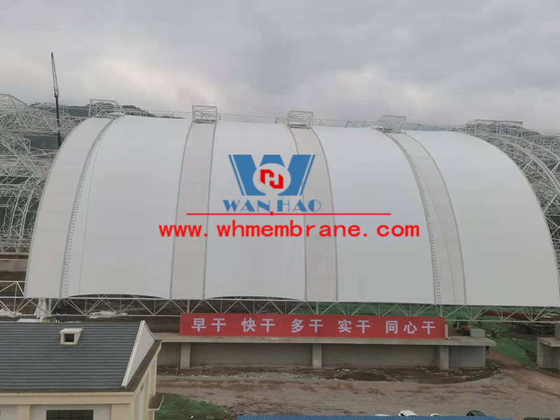 The membrane structure is being installed in the construction project of Sichuan Gaoxing Coal Reserve Base