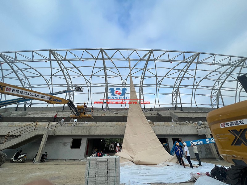 Longquan Stadium steel film structure engineering film structure installation