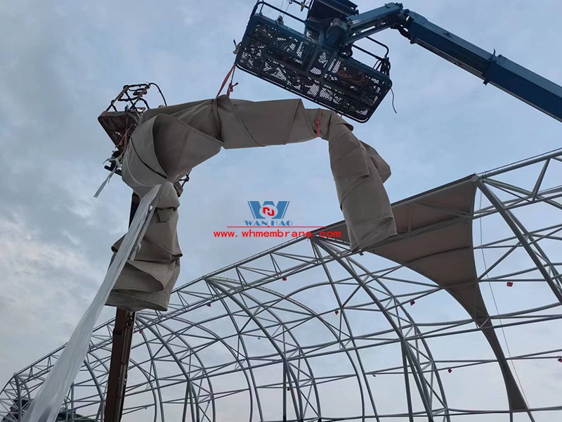 Longquan Stadium steel film structure engineering film structure installation