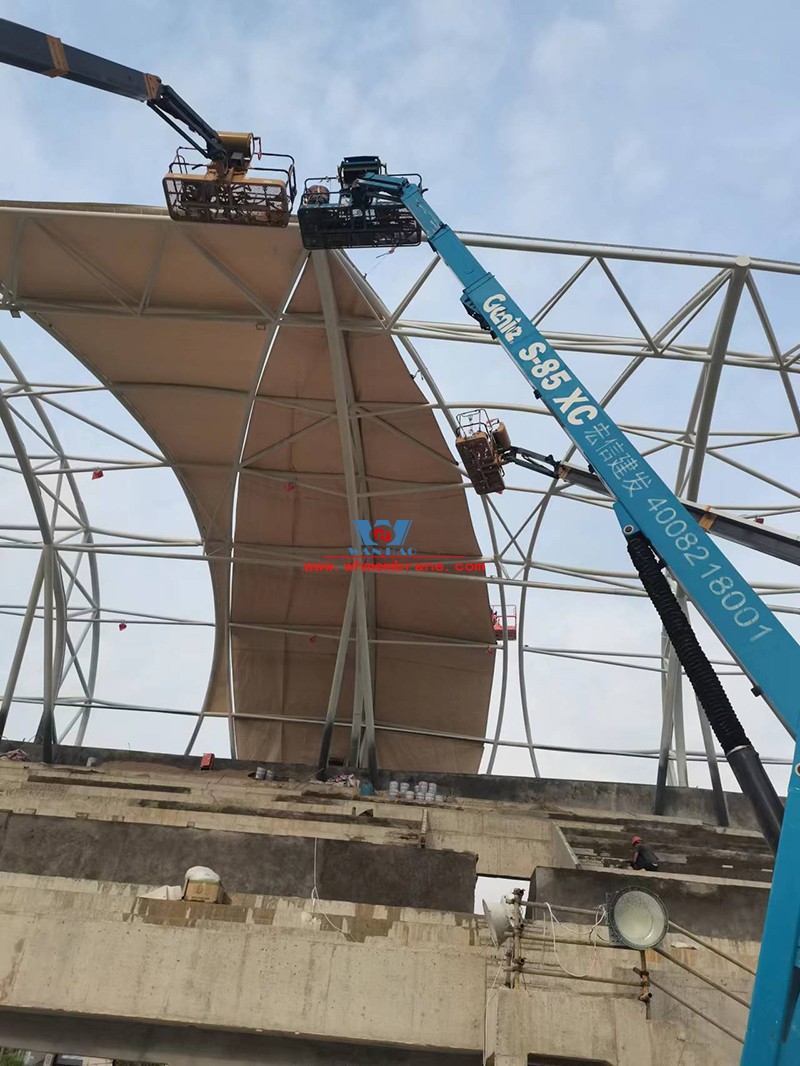 Longquan Stadium steel film structure engineering film structure installation