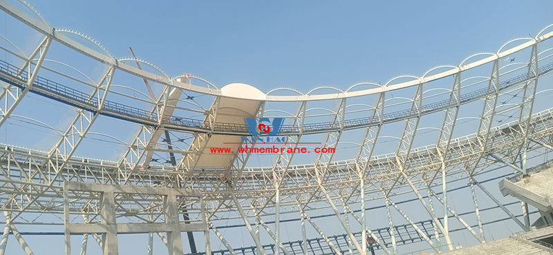 Xiangyang Olympic Sports Center membrane structure project steel structure is nearing the end, membrane structure installation began
