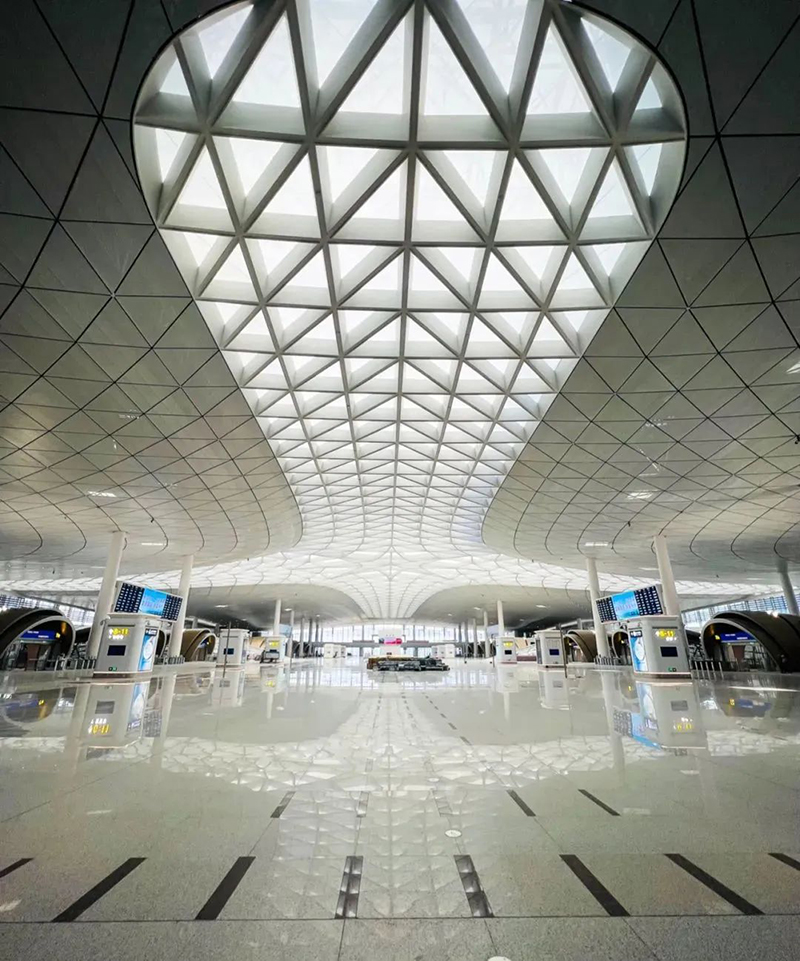 Hangzhou West Railway Station [Cloud Waiting Hall] will soon be put into operation