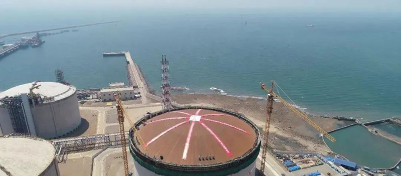 Inflatable "pot lid" 1,500 tons