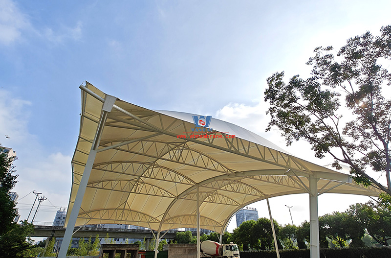 Wenzhou Huimin Road west green stadium steel film structure project completed