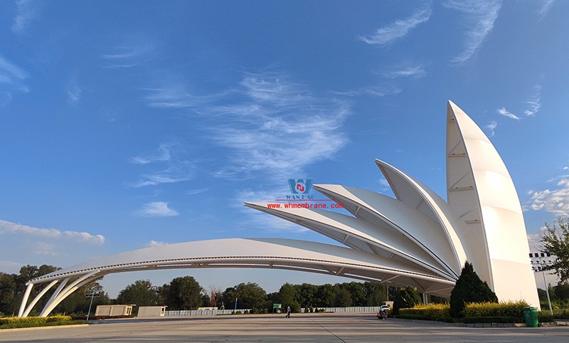 The steel film structure project of Malian Desert Park in Dingbian, Shaanxi Province was completed