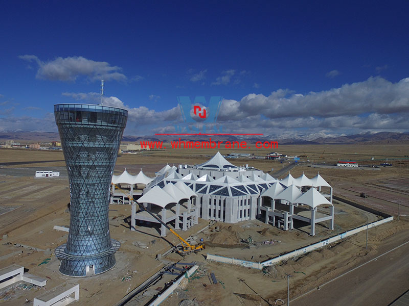 Qinghai Chaka Salt Lake sky border distribution center steel film structure project