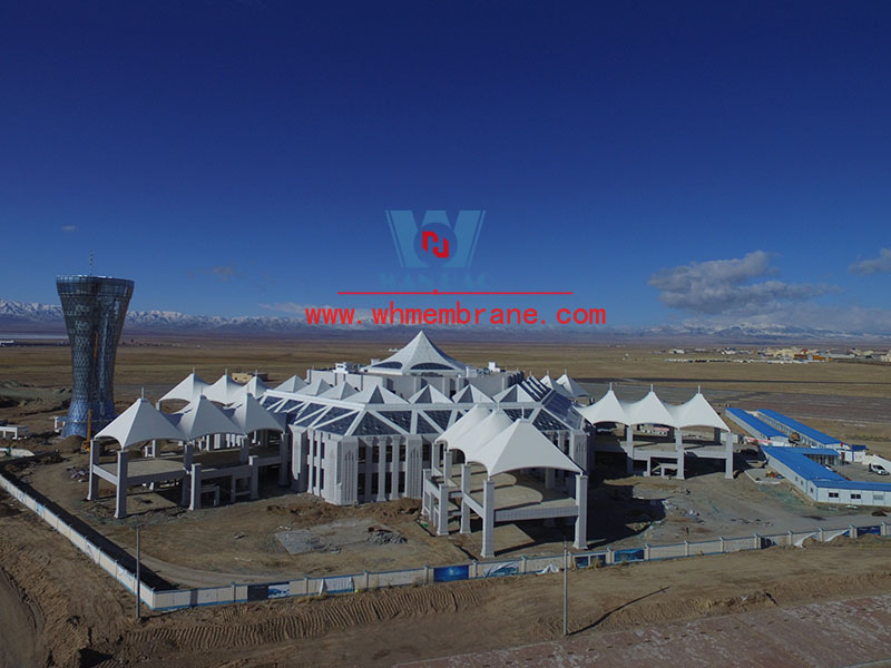 Qinghai Chaka Salt Lake sky border distribution center steel film structure project