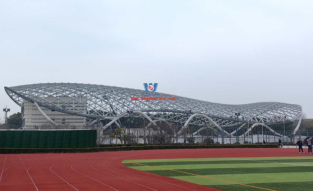 The rhythmic beauty of steel structure hyperbolic reticulated shell