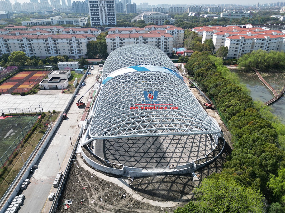 Congratulations | this ETFE steel film structure wind and rain playground dome successfully completed