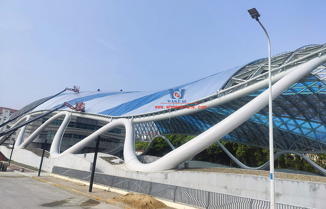 Congratulations | this ETFE steel film structure wind and rain playground dome successfully completed