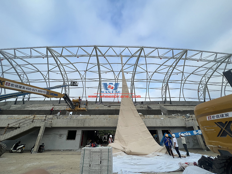 Longquan Stadium steel film structure engineering film structure installation