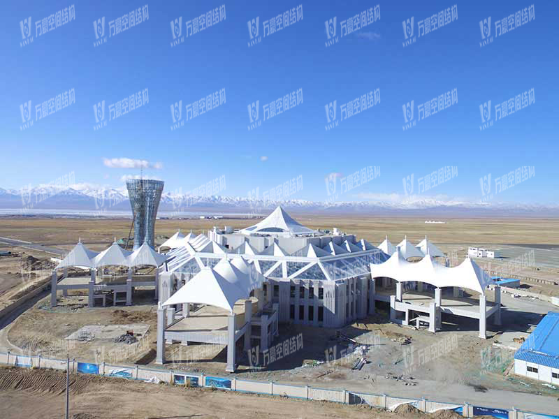 The Steel Membrane Structure Project of the Qinghai Chaka Salt Lake Sky Distribution Center is Completed